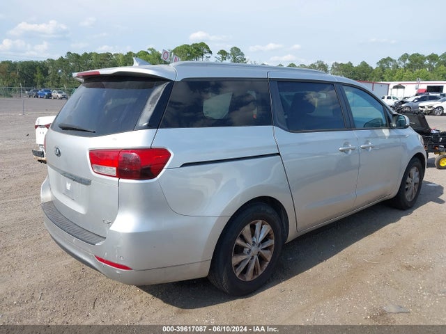KIA SEDONA LX 2016 KNDMB5C15G6089164 Image 4