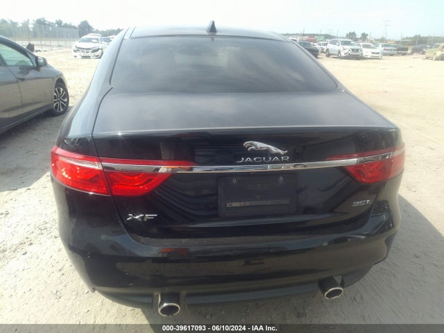 2016 JAGUAR XF SAJBE4BV9GCY10392 Photo 5