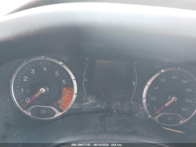 ZACCJBBB4JPH86188 Jeep Renegade Altitude 4x4
