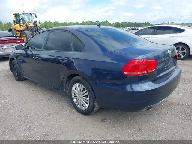 Volkswagen Passat 1.8t S 2014 1VWAS7A34EC027768 Image 3