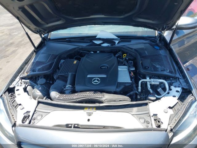 55SWF4JB5HU221542 Mercedes-Benz C 300 Luxury/sport