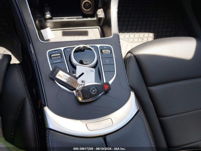 55SWF4JB5HU221542 Mercedes-Benz C 300 Luxury/sport