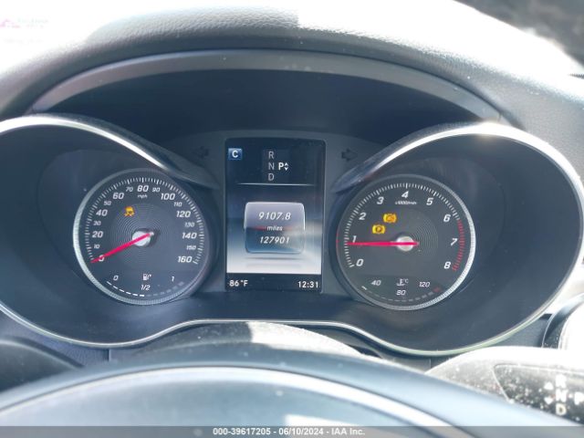 55SWF4JB5HU221542 Mercedes-Benz C 300 Luxury/sport