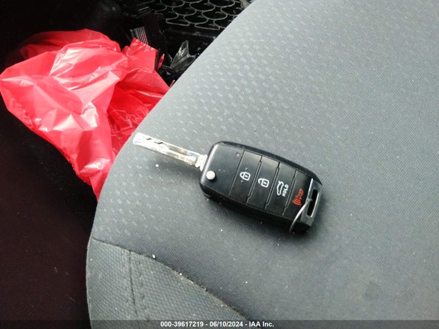 KIA Optima Lx 2015 5XXGM4A72FG469183 Image 11