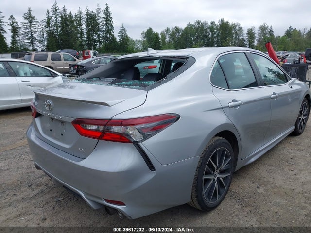 Toyota CAMRY SE 2022 4T1G11AK4NU624171 Image 4