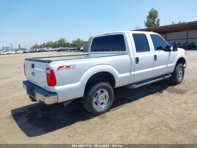 Ford F-250 Xlt 2015 1FT7W2B63FEB16511 Image 4