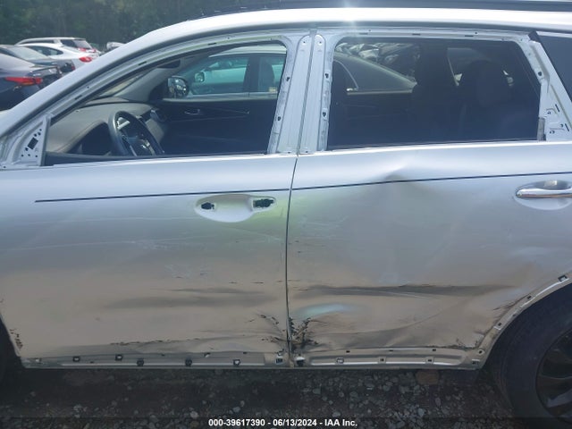 KIA Sorento 3.3l S 2019 5XYPG4A53KG595144 Image 15