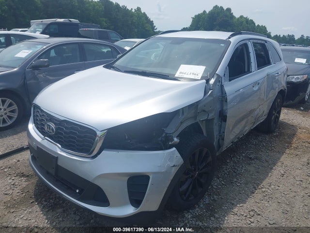 KIA Sorento 3.3l S 2019 5XYPG4A53KG595144 Image 2