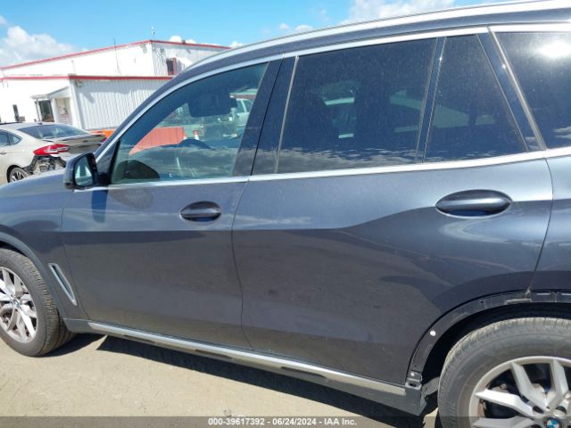 5UXCR6C09N9J46013 BMW X5 Xdrive40i