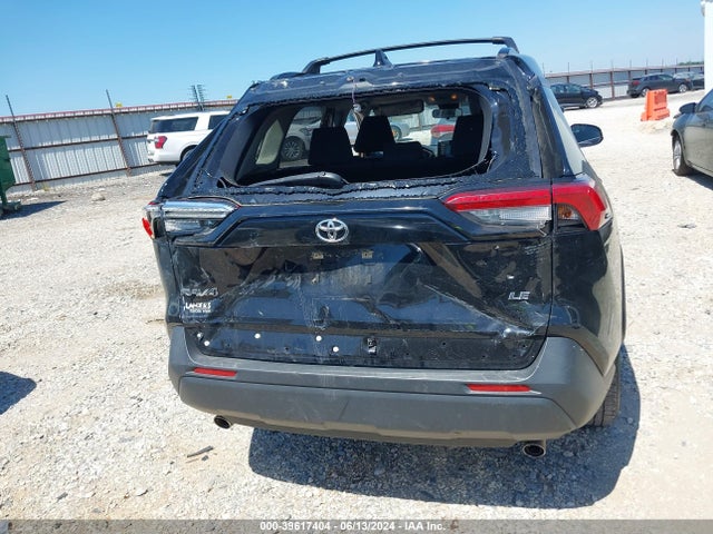 Toyota RAV4 LE 2019 JTMH1RFV3KJ006816 Image 16
