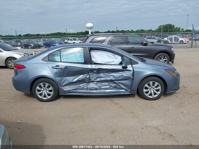 Toyota COROLLA LE 2022 5YFEPMAE2NP329508 Image 14