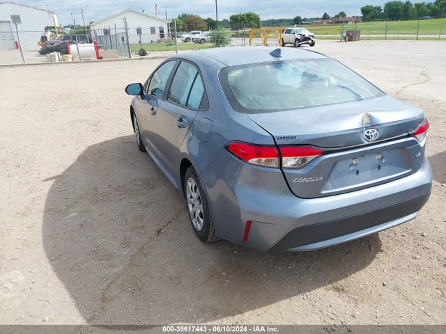 Toyota COROLLA LE 2022 5YFEPMAE2NP329508 Image 3