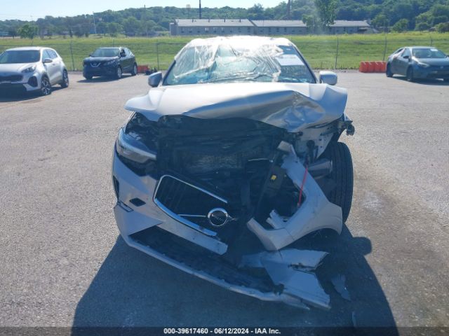 YV4L12RK5N1035612 Volvo Xc60 B5 Momentum