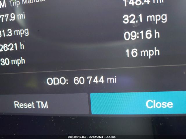 YV4L12RK5N1035612 Volvo Xc60 B5 Momentum