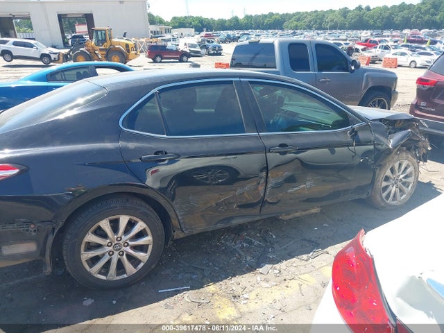 Toyota CAMRY LE 2018 4T1B11HK7JU550917 Image 13