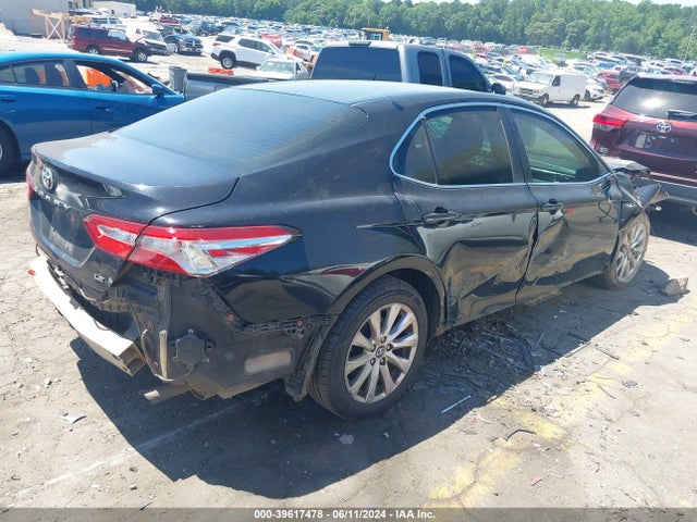 Toyota CAMRY LE 2018 4T1B11HK7JU550917 Image 4