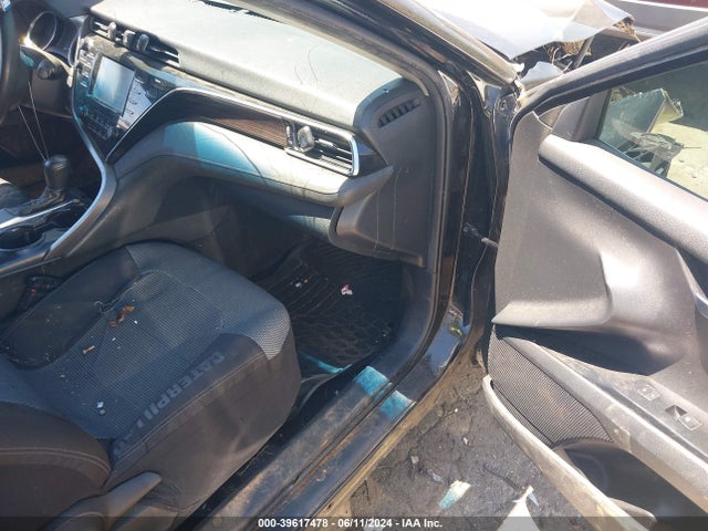 Toyota CAMRY LE 2018 4T1B11HK7JU550917 Image 5