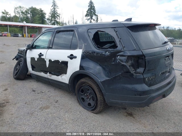 Ford Police Interceptor Utility 2018 1FM5K8AR9JGB47532 Image 3