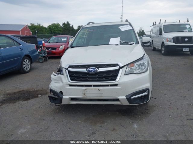 JF2SJAEC3JH517621 Subaru Forester 2.5i Premium