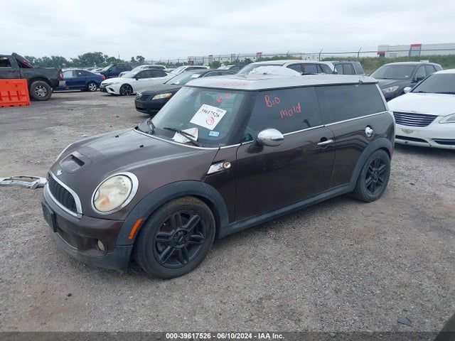 2008 MINI COOPER S CLUBMAN WMWMM33538TP88214 Photo 1