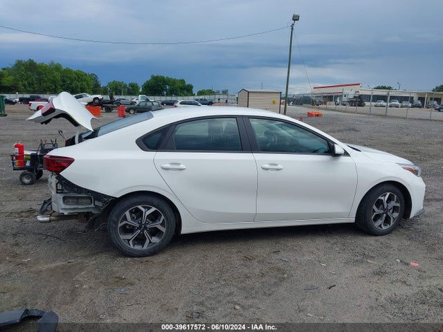 KIA Forte Lxs 2019 3KPF24AD4KE078353 Image 14