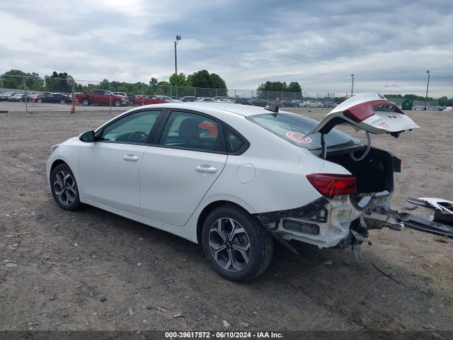 KIA Forte Lxs 2019 3KPF24AD4KE078353 Image 3