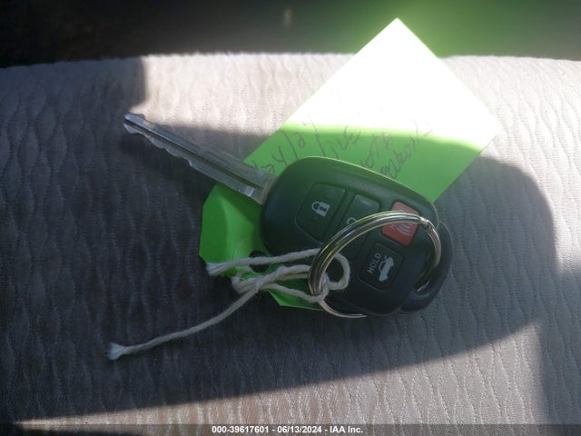 Toyota COROLLA LE 2015 2T1BURHE7FC450826 Image 11