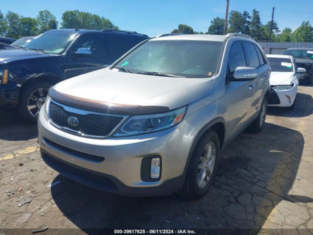 5XYKT3A6XFG641504 KIA SORENTO LX