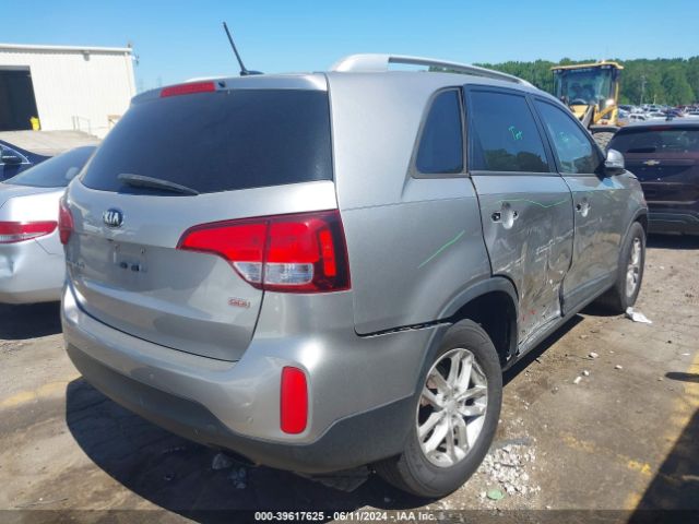 5XYKT3A6XFG641504 KIA SORENTO LX