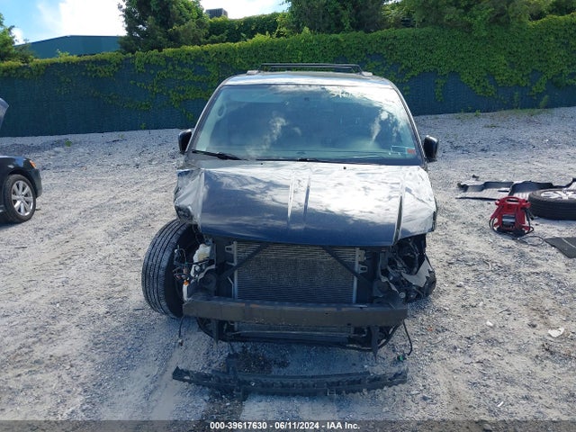 2C4RC1BG2ER363332 Chrysler Town & Country Touring
