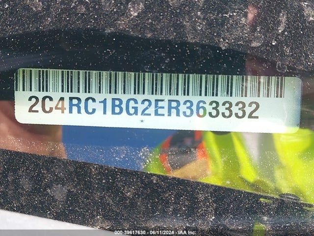 2C4RC1BG2ER363332 Chrysler Town & Country Touring