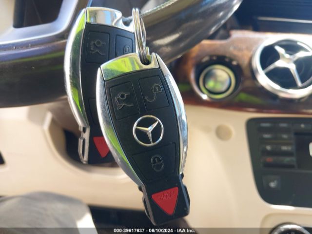 WDCGG5HB4EG218643 Mercedes-Benz GLK 350