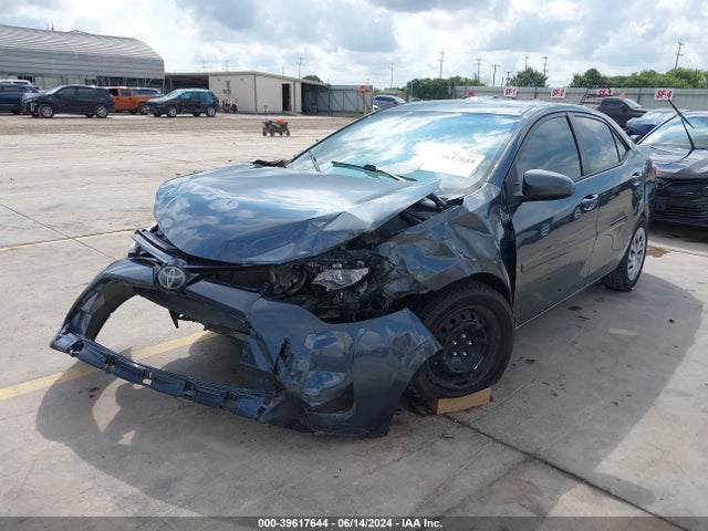 Toyota COROLLA LE 2017 5YFBURHE2HP643758 Image 2
