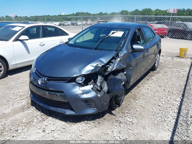 Toyota COROLLA LE 2015 2T1BURHE4FC247098 Image 2