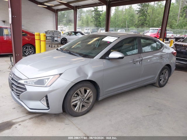 Hyundai ELANTRA SEL 2020 KMHD84LF5LU930891 Image 2
