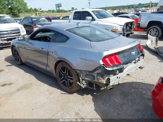 Ford Mustang Ecoboost Premium Fastback 2022 1FA6P8TH6N5100822 Image 3