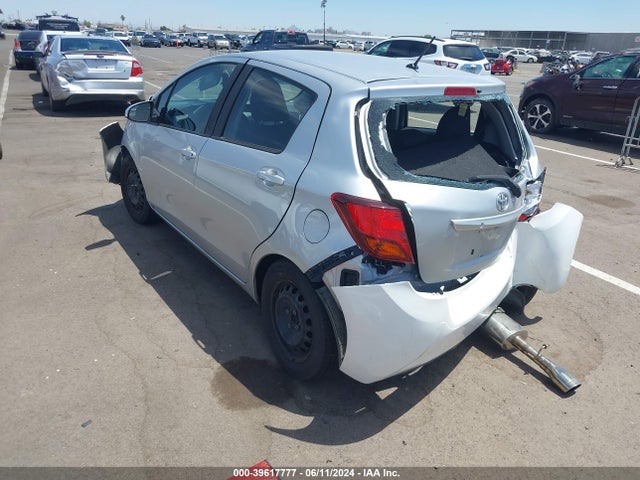Toyota YARIS L 2016 VNKKTUD32GA068954 Image 3