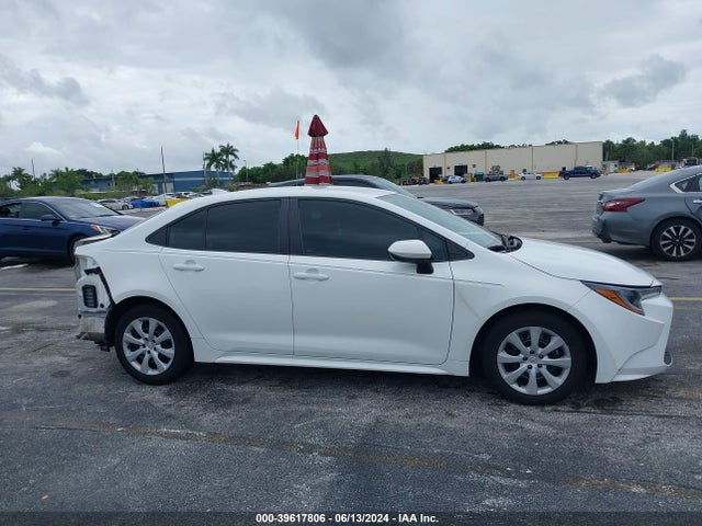 Toyota COROLLA LE 2021 5YFEPMAE1MP152755 Image 14