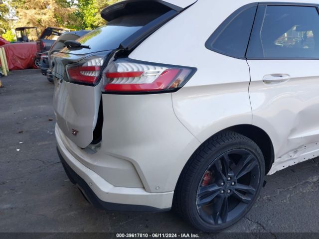 2FMPK4AP2KBC22113 Ford EDGE ST