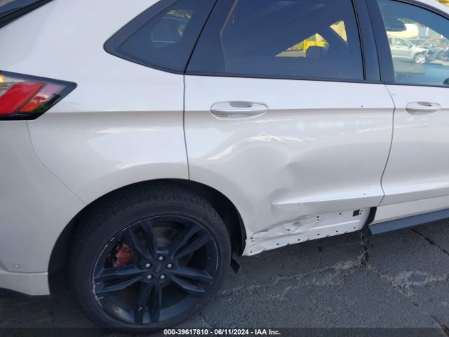 2FMPK4AP2KBC22113 Ford EDGE ST