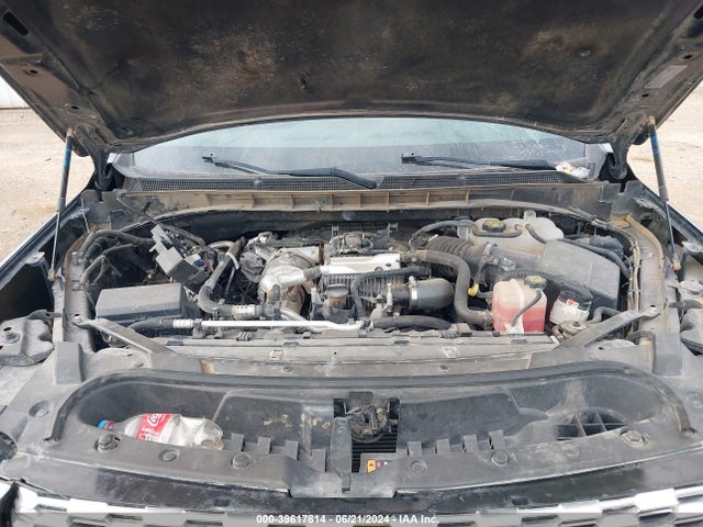 1GKS1JKT4NR213947 GMC Yukon Xl 2wd Denali