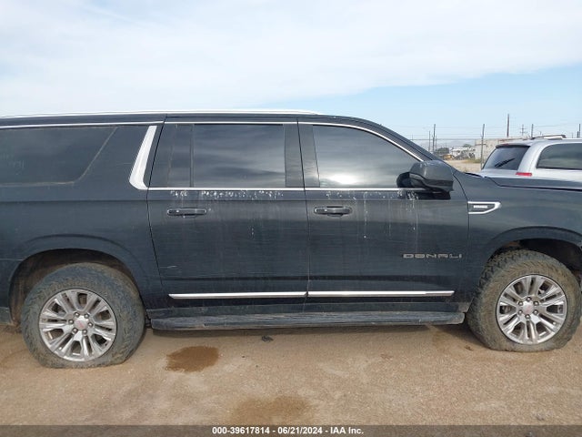1GKS1JKT4NR213947 GMC Yukon Xl 2wd Denali
