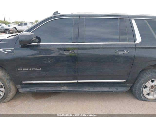 1GKS1JKT4NR213947 GMC Yukon Xl 2wd Denali