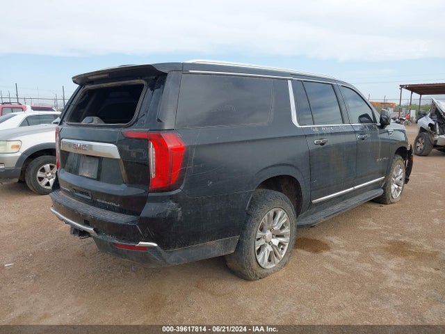 1GKS1JKT4NR213947 GMC Yukon Xl 2wd Denali