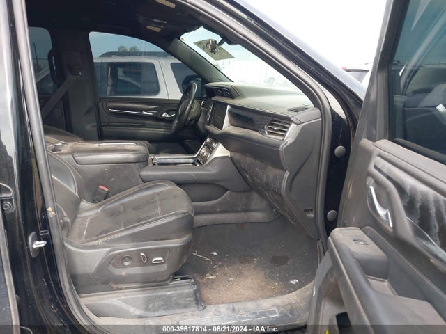 1GKS1JKT4NR213947 GMC Yukon Xl 2wd Denali