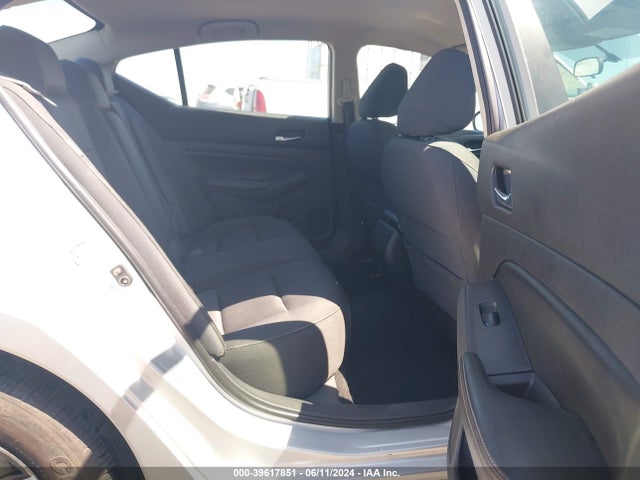 Nissan Altima 2.5 S 2019 1N4BL4BV9KC127739 Image 8