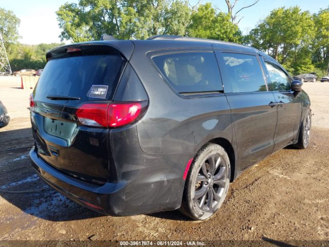 2C4RC1EG8KR610022 Chrysler Pacifica Touring L Plus