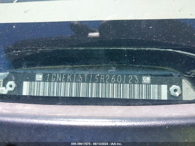2005 Chevrolet Tahoe Z71 მანქანა იყიდება აუქციონზე, vin: 1GNEK13T15R260123, აუქციონის ნომერი: 39617875