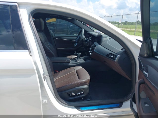 WBA53BJ04MWX29030 BMW 540I