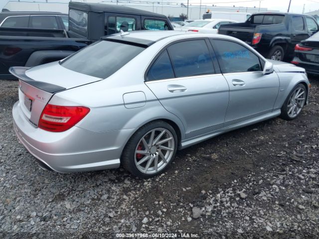 WDDGF8AB1ER305365 Mercedes-Benz C 300 Luxury 4matic/sport 4matic
